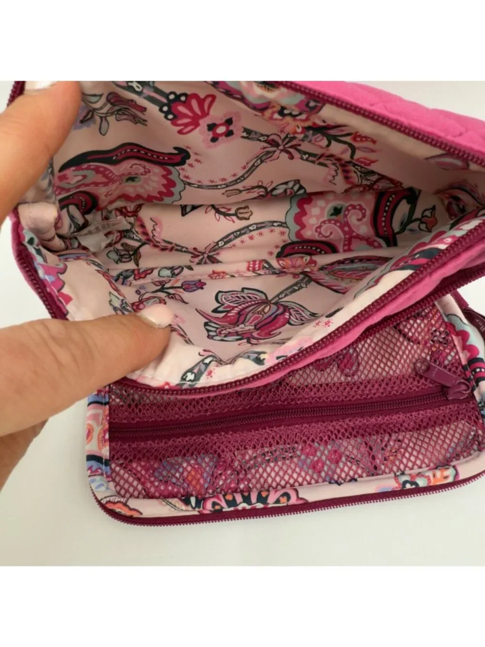 Vera Bradley Quilted Velvet Compact Organizer - Majestic Magenta 27120-U23